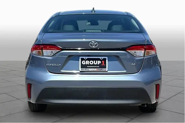 $21938 : Toyota Corolla 2024 LE 4dr S image 5