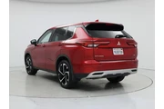 $23998 : Mitsubishi Outlander 2023 SE thumbnail
