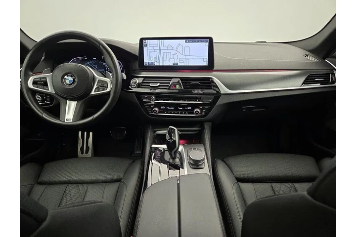 $36998 : BMW 5 Series 2023 530i 4dr S image 9