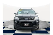 $17986 : Ford Explorer 2018 AWD XLT 4 thumbnail