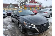 2024 Altima 2.5 SV en Detroit
