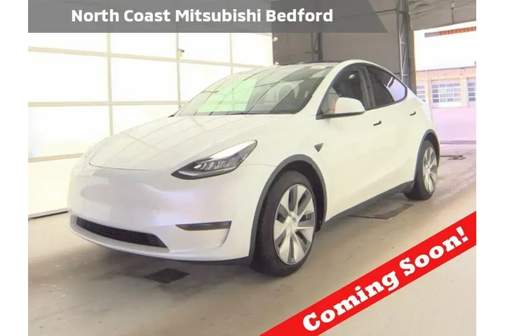 $25893 : Tesla Model Y 2023 AWD 4dr C image 1