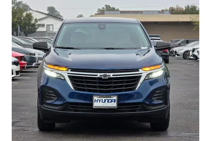 $18900 : Chevrolet Equinox 2022 LS 4d image 3