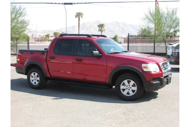 $9995 : 2007 Explorer Sport Trac XLT image 3