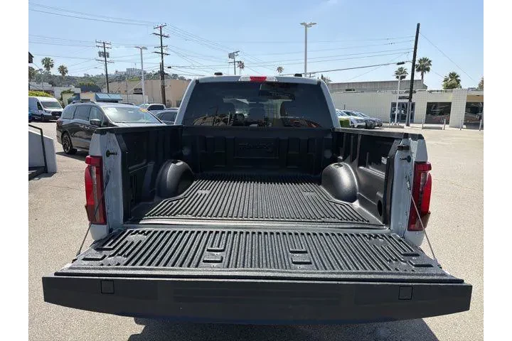 $36297 : Ford F-150 2024 4x4 XLT 4dr image 9