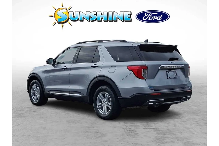 $35000 : Ford Explorer 2024 AWD XLT 4 image 4