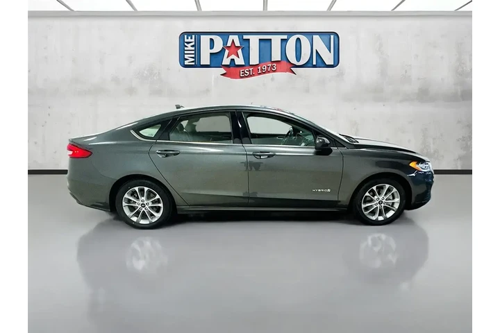 $15500 : Ford Fusion Hybrid 2019 SE 4 image 8