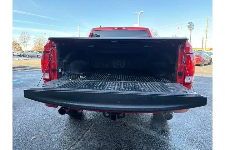 $26995 : Ram 1500 Classic 2019 4x4 Tr image 10