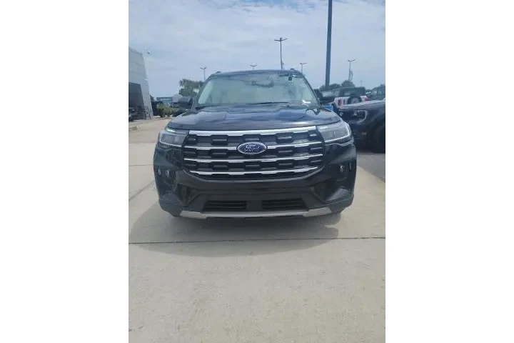 $37318 : Ford Explorer 2025 Active 4d image 2