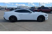 $29400 : Ford Mustang 2025 EcoBoost 2 thumbnail