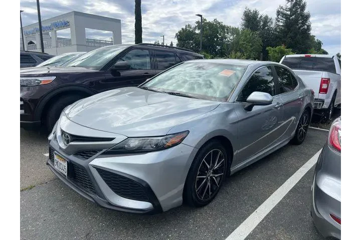 $23988 : Toyota Camry 2021 SE 4dr Sed image 1