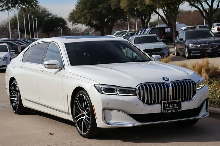 $40998 : 2020 7 Series 750i xDrive image 3