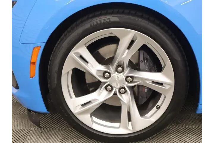 $39995 : Chevrolet Camaro 2023 SS 2dr image 6