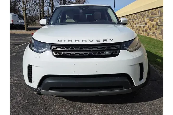 $13999 : Land Rover Discovery 2017 AW image 4