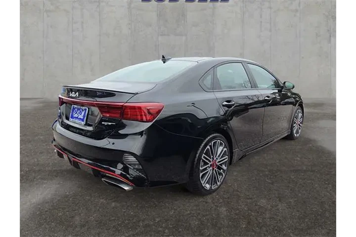 $21001 : Kia Forte 2024 GT 4dr Sedan image 5