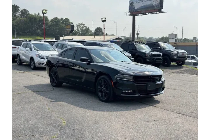 $18750 : 2020 Charger SXT image 6