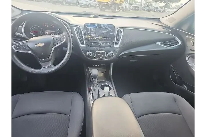 $16497 : Chevrolet Malibu 2022 LS 4dr image 5