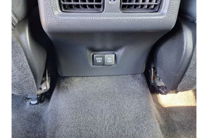 $29519 : Toyota Camry 2025 SE 4dr Sed image 9