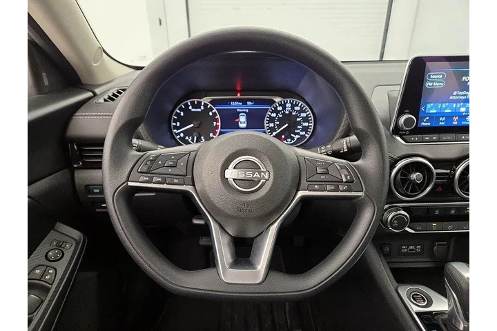 $22998 : Nissan Sentra 2025 SV 4dr Se image 10