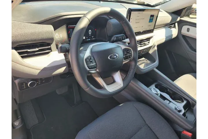 $39994 : Ford Explorer 2026 Active 4d image 9