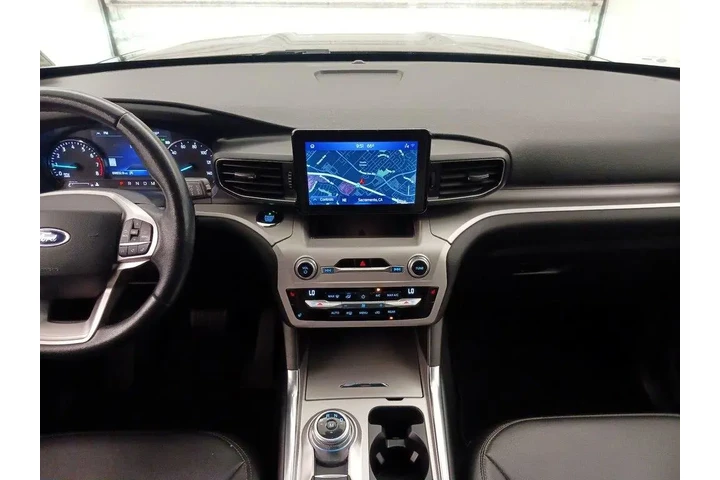 $22998 : Ford Explorer 2020 AWD XLT 4 image 9