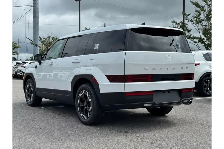 $32743 : Hyundai SANTA FE 2026 SE 4dr image 9
