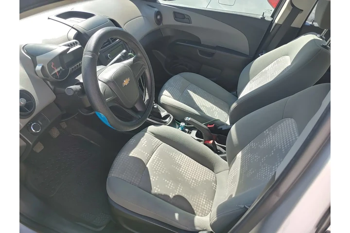 $120000 : Chevrolet Sonic 2016 Standar image 5
