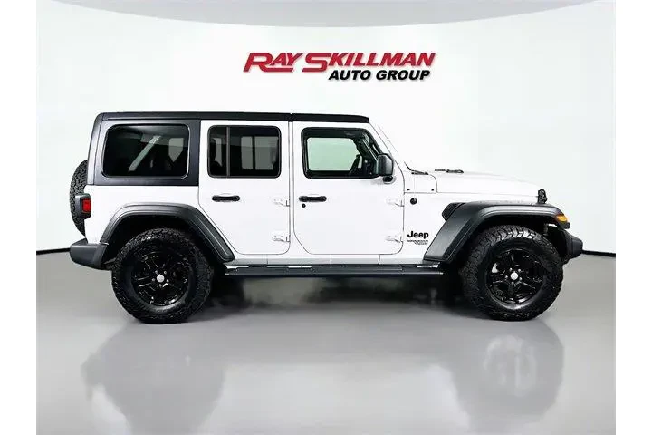 $34975 : Jeep Wrangler Unlimited 2021 image 8