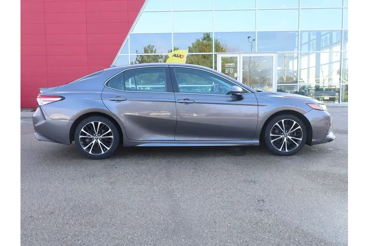 $12777 : Toyota Camry 2020 SE 4dr Sed image 10