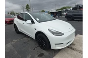 $35490 : Tesla Model Y 2024 AWD Long thumbnail