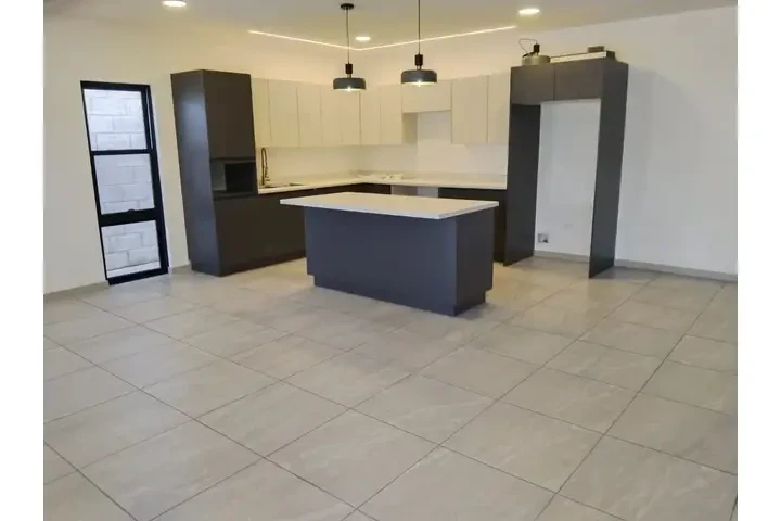 DUEÑO VENDE CASA EN CHIHUAHUA image 3