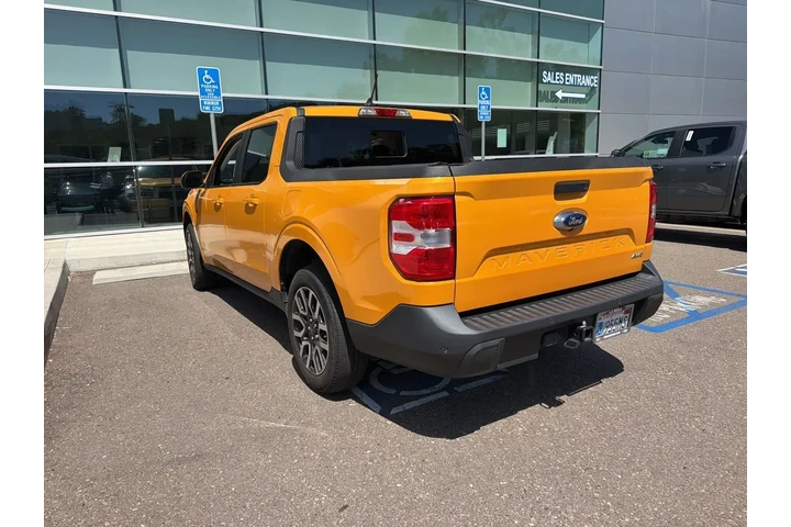 $30900 : Ford Maverick 2023 AWD XL 4d image 10