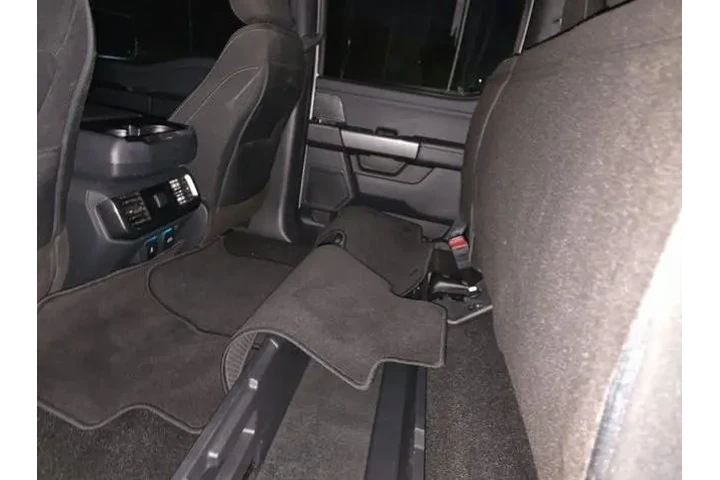 $38000 : Ford F-150 2022 4x4 XLT 4dr image 9