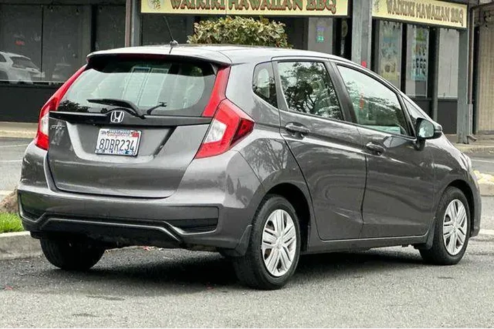 $13898 : Honda Fit 2018 LX 4dr Hatchb image 3