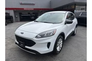 $18988 : Ford Escape 2022 SE 4dr SUV thumbnail