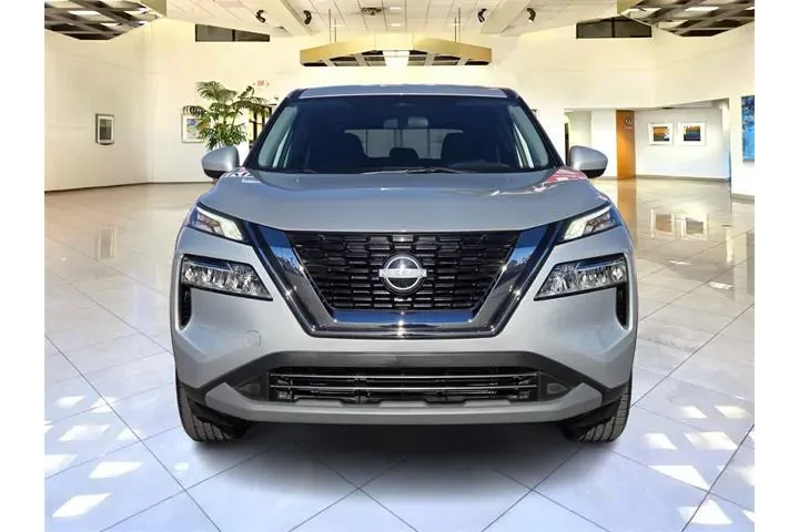 $21595 : Nissan Rogue 2023 AWD SV 4dr image 2