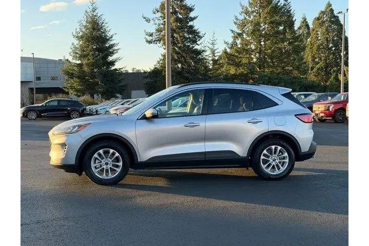 $15995 : Ford Escape 2020 SE 4dr SUV image 7