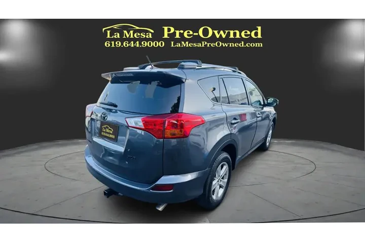 $15995 : 2015 RAV4 XLE image 6