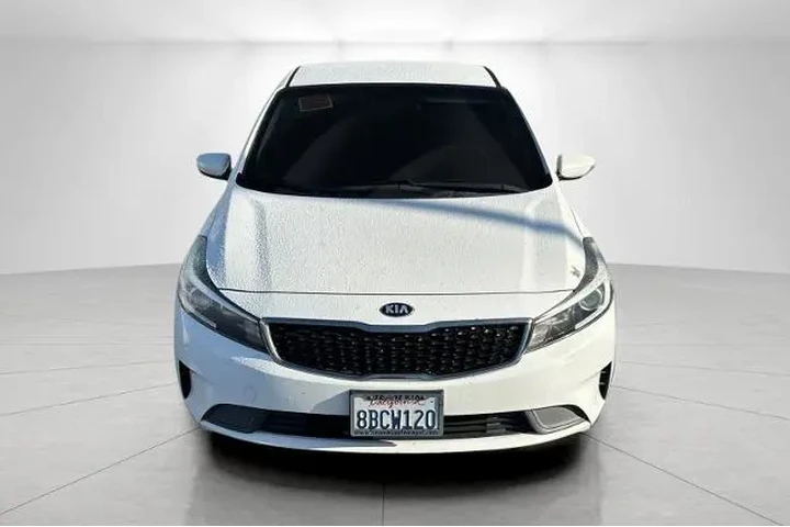 $9995 : Kia Forte 2017 LX 4dr Sedan image 2