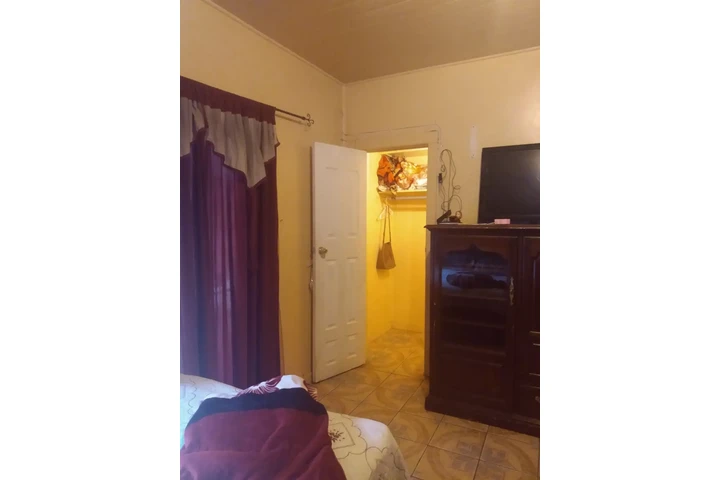 $900 : Rento Cuarto image 3