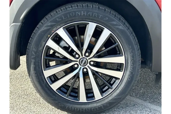 $29969 : Nissan Pathfinder 2023 Plati image 7