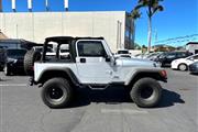 $14995 : 2004 Wrangler thumbnail