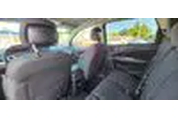 $8995 : 2018 Journey image 10