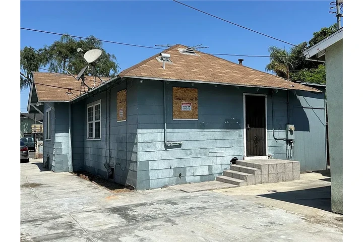 $3500 : Excellent Potential House image 3