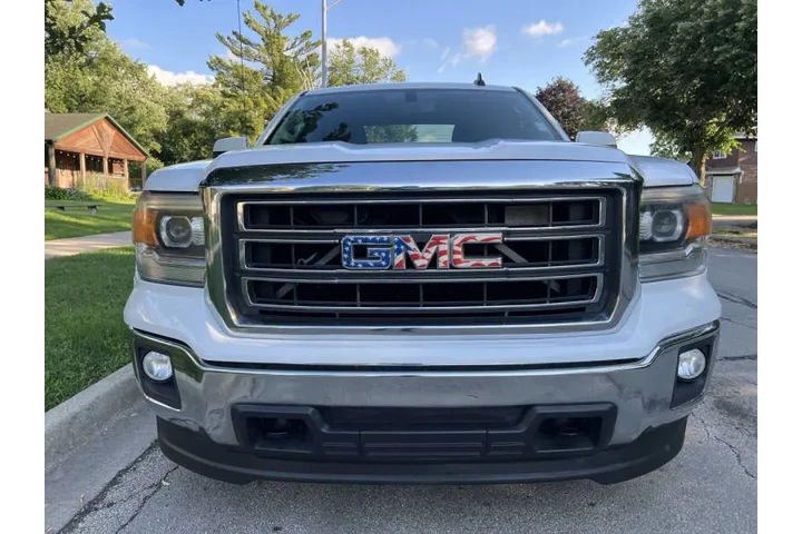$15995 : 2015 GMC Sierra 1500 SLE image 3