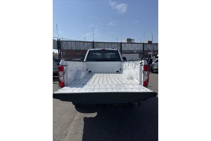 $31990 : Ford F-250 Super Duty 2022 4 image 9