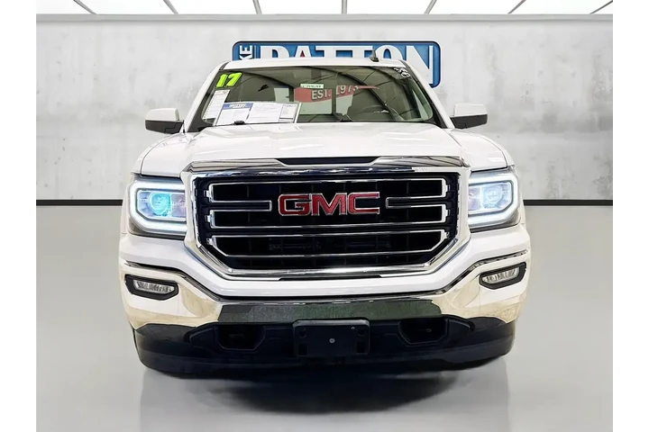 $22148 : GMC Sierra 1500 2017 4x4 SLE image 2