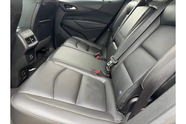 $13766 : Chevrolet Equinox 2020 4x4 P image 5