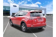 $13500 : Toyota RAV4 2016 LE 4dr SUV thumbnail