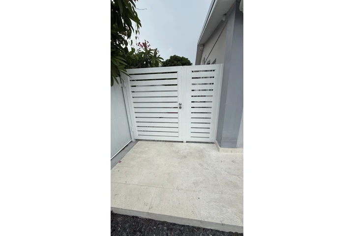 $1200 : Estudio image 1